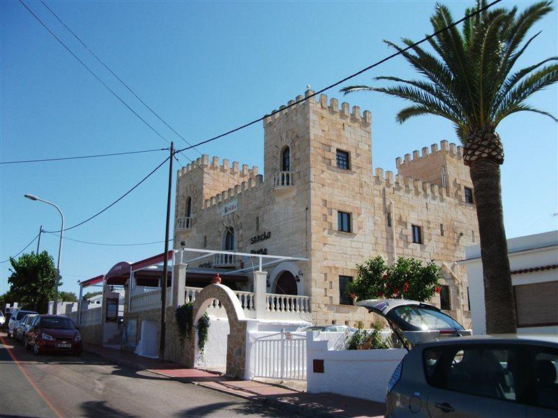Hotel Castell de Lô à Cala En Porter  Extérieur photo