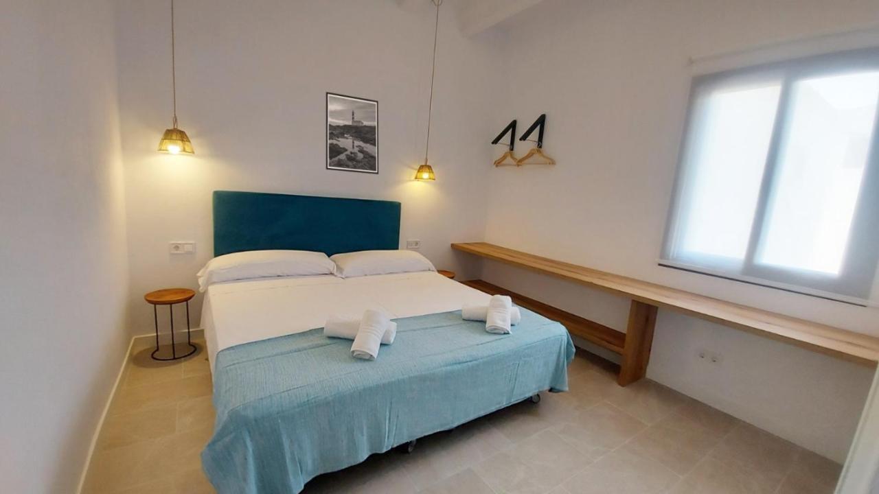 Hotel Castell de Lô à Cala En Porter  Extérieur photo